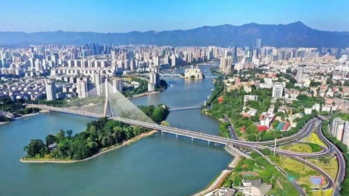 強省會 聚合力 代表熱議做大做優做強省會